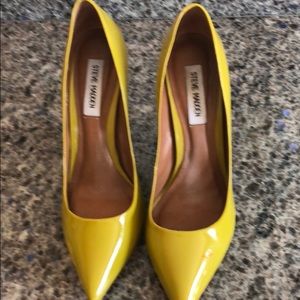 Mustard yellow pumps